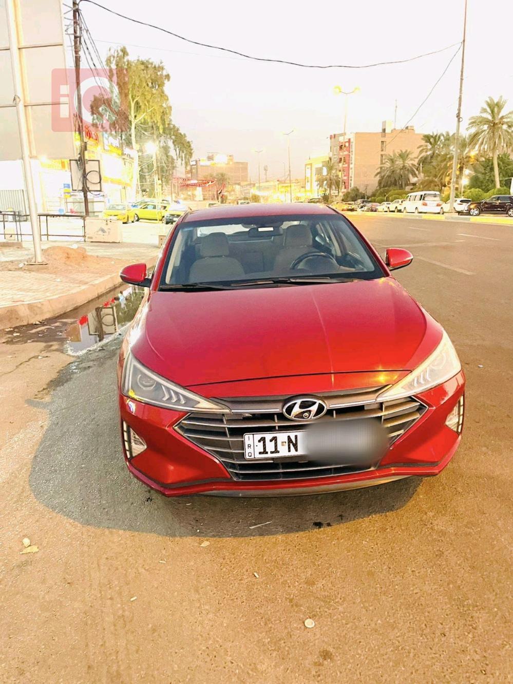 هیوندای ئەلەنترا